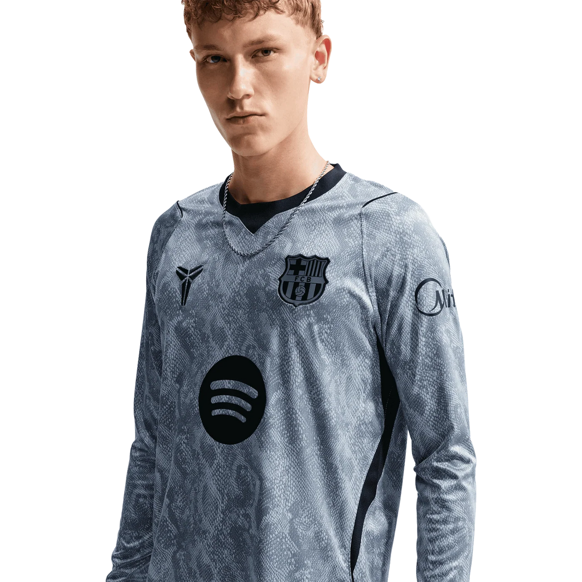 Barcelona Away Goalkeeper Long Sleeve Fan Jersey Shirt 2026/27