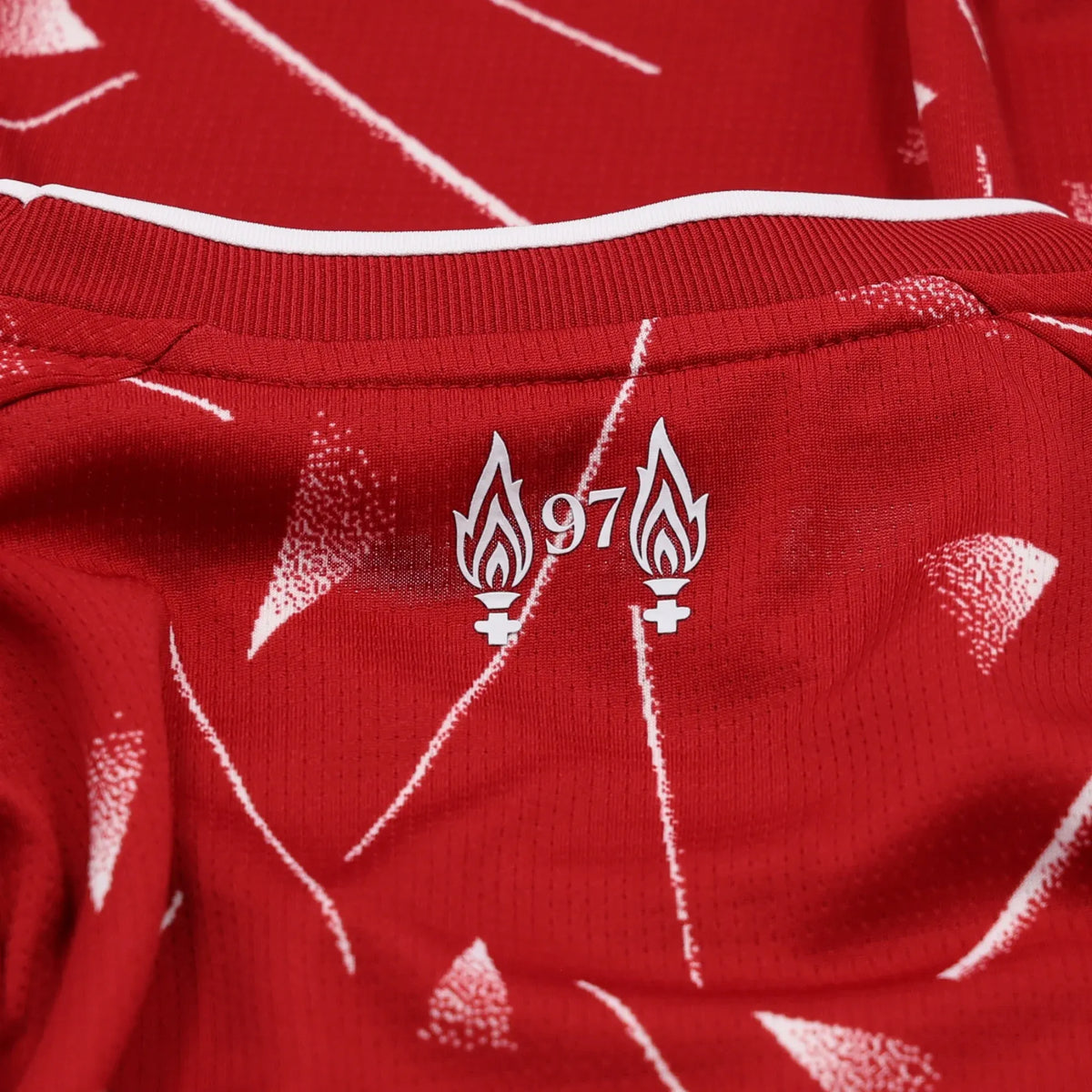 Liverpool Home Long Sleeve Fan Jersey 2026/27
